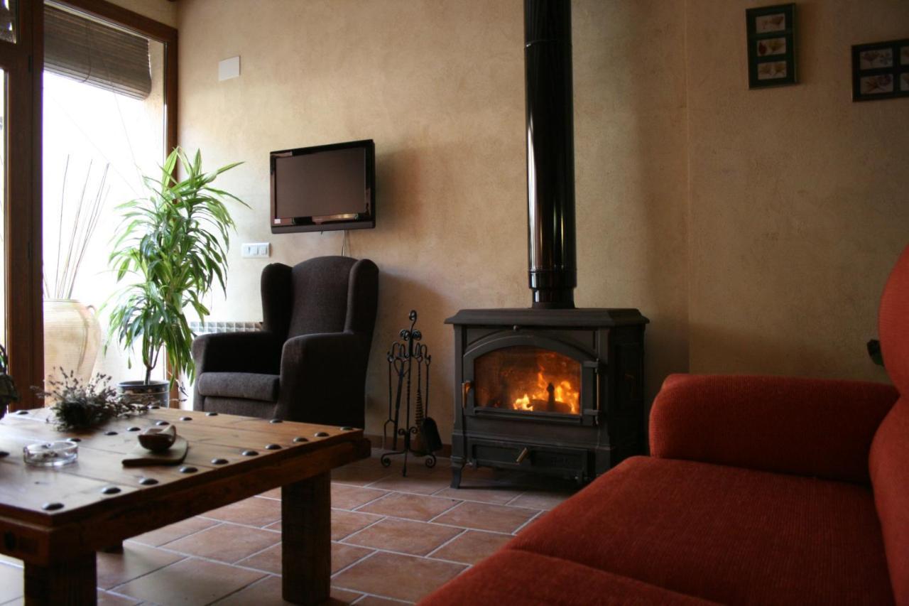 La Casa Del Azafran Villa Villanueva del Rebollar de la Sierra Luaran gambar